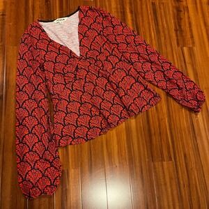 Boden Long Sleeve Top Red Blouse V-Neck Peplum Graphic Print Cotton Size 2 / XS